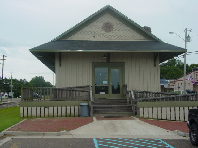 Flora Depot Museum